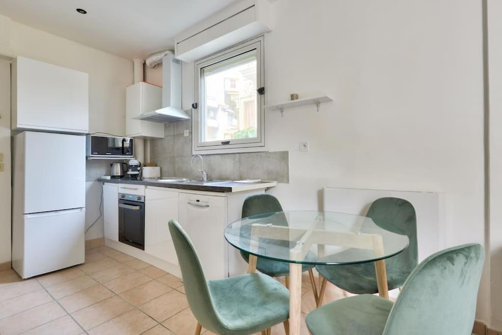 Superbe Studio Vieux Nice 1 Min A Pied De La Plage Exterior photo
